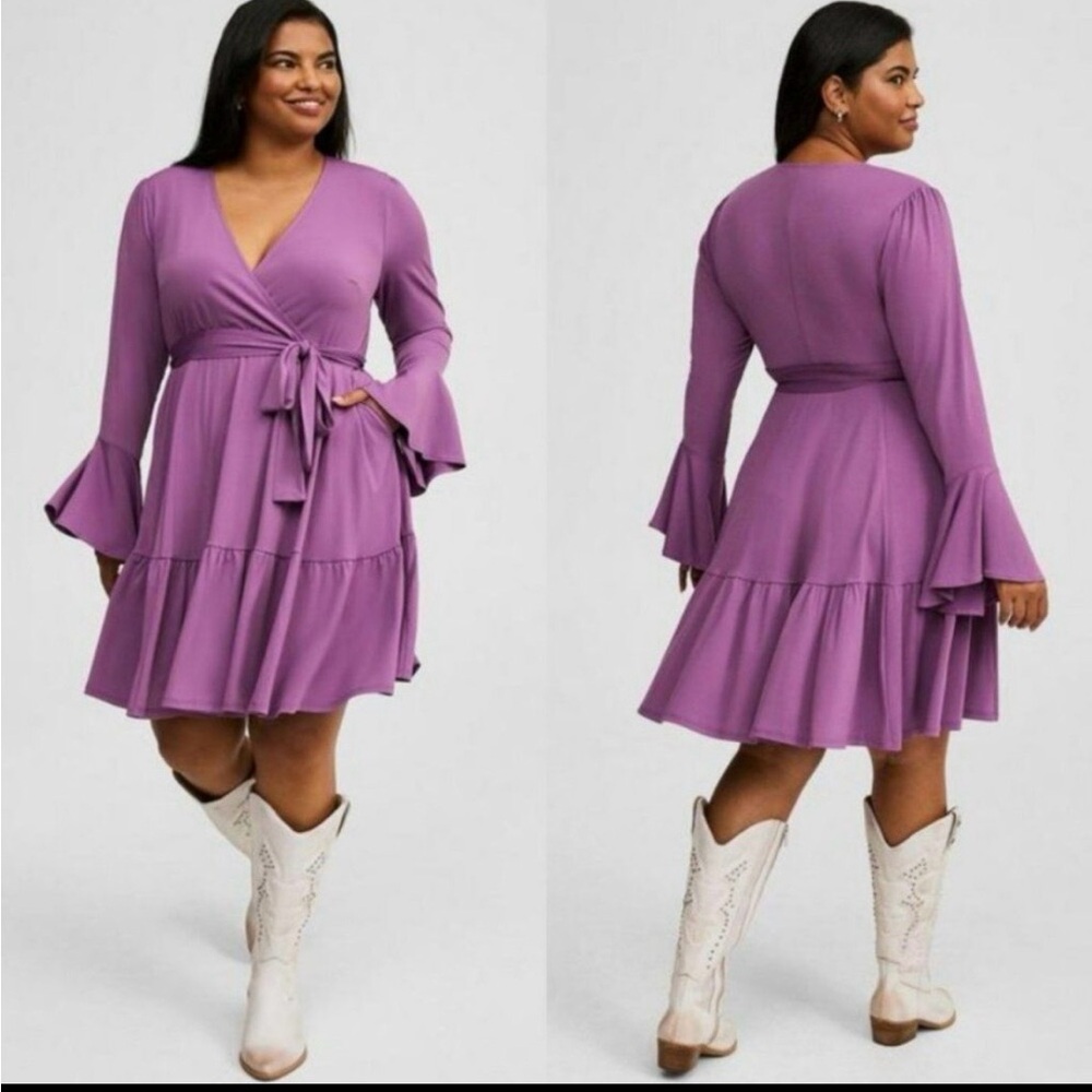 Torrid studio knit tiered bell sleeve dress - Concord grape 🍇 - size 5 NWT